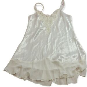 Alexandria Nicole Ivory Nightgown M